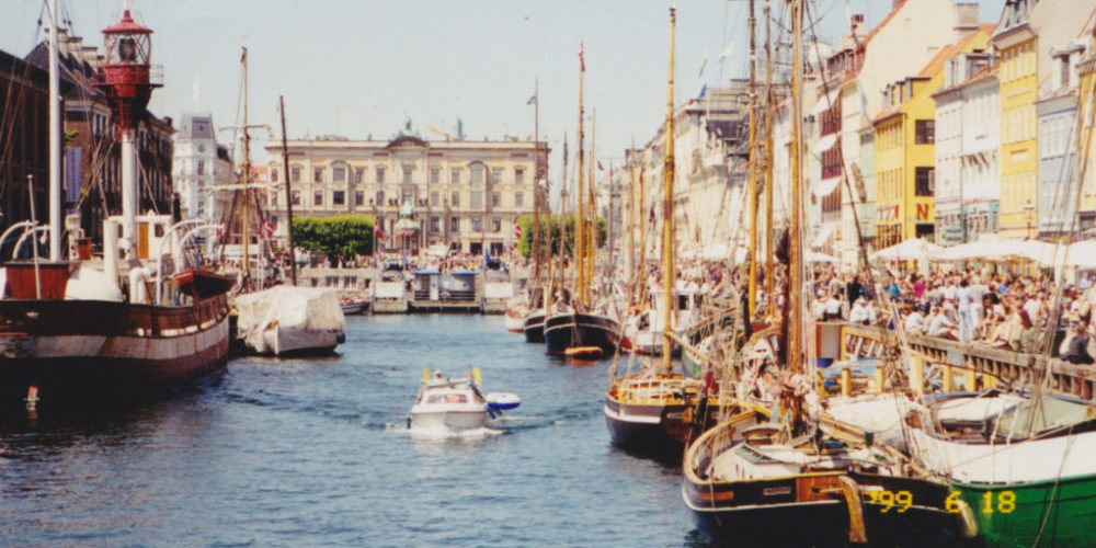 Sunday Scans Copenhagen, Denmark (1999)